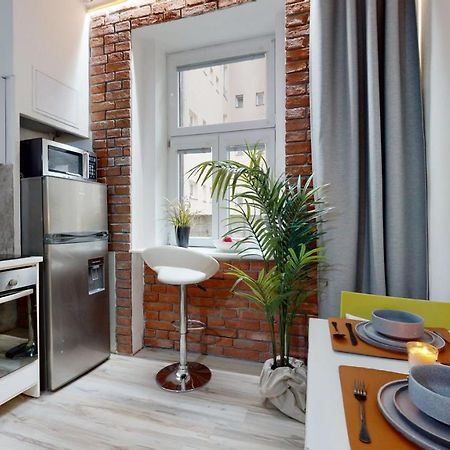 New Stylish Place For Couple Bratislava Esterno foto