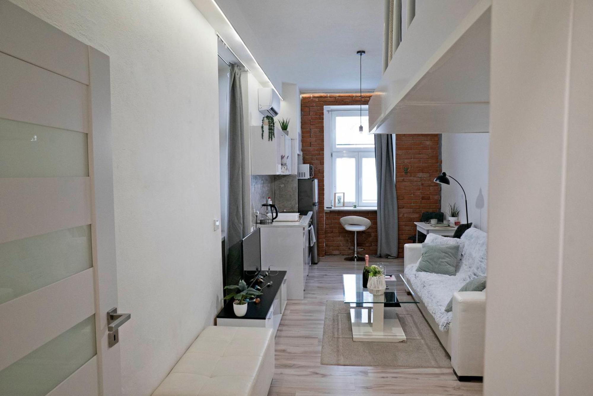 New Stylish Place For Couple Bratislava Esterno foto