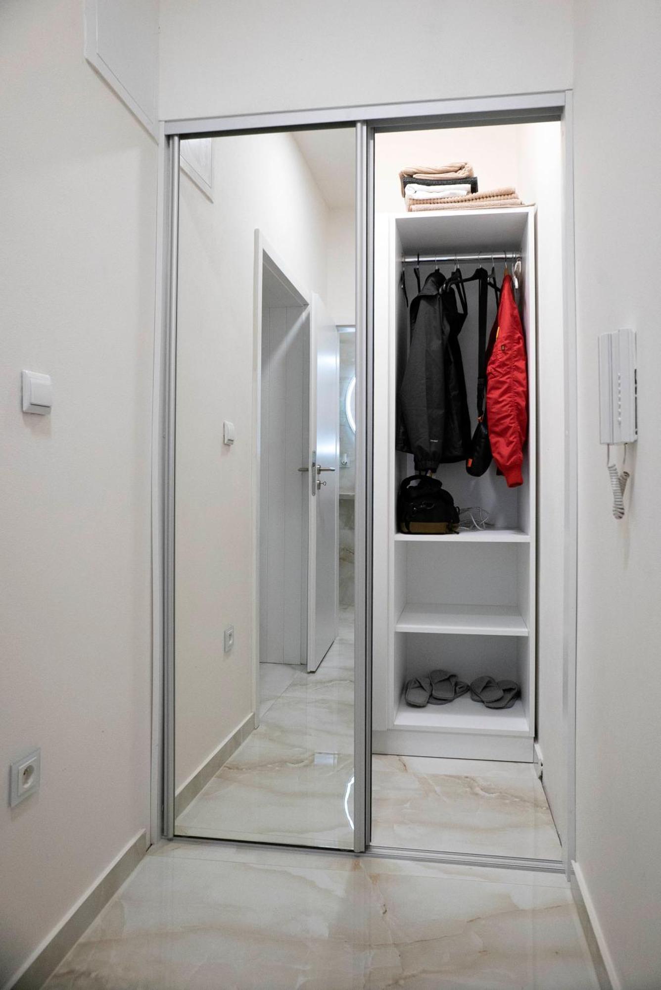 New Stylish Place For Couple Bratislava Esterno foto